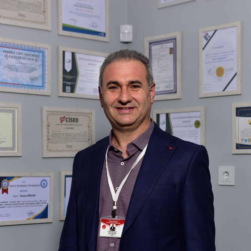 tanju-ekinci-gorsel-min tanju-ekinci-gorsel-min